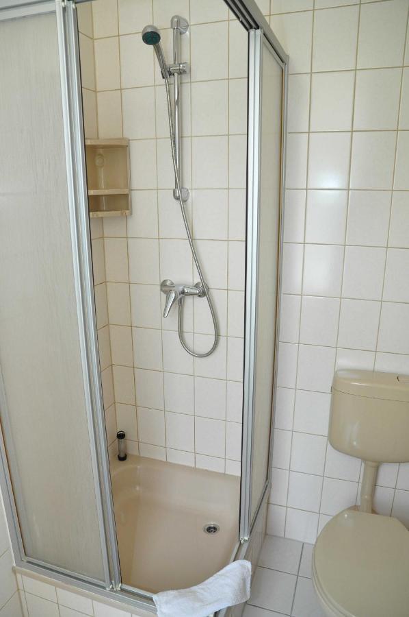 Pension Leipzig Georgplatz Szoba fotó